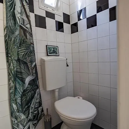 Tiny Beachhouse דירה *