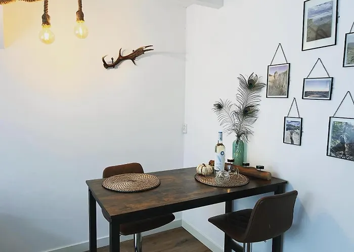 Tiny Beachhouse Apartment